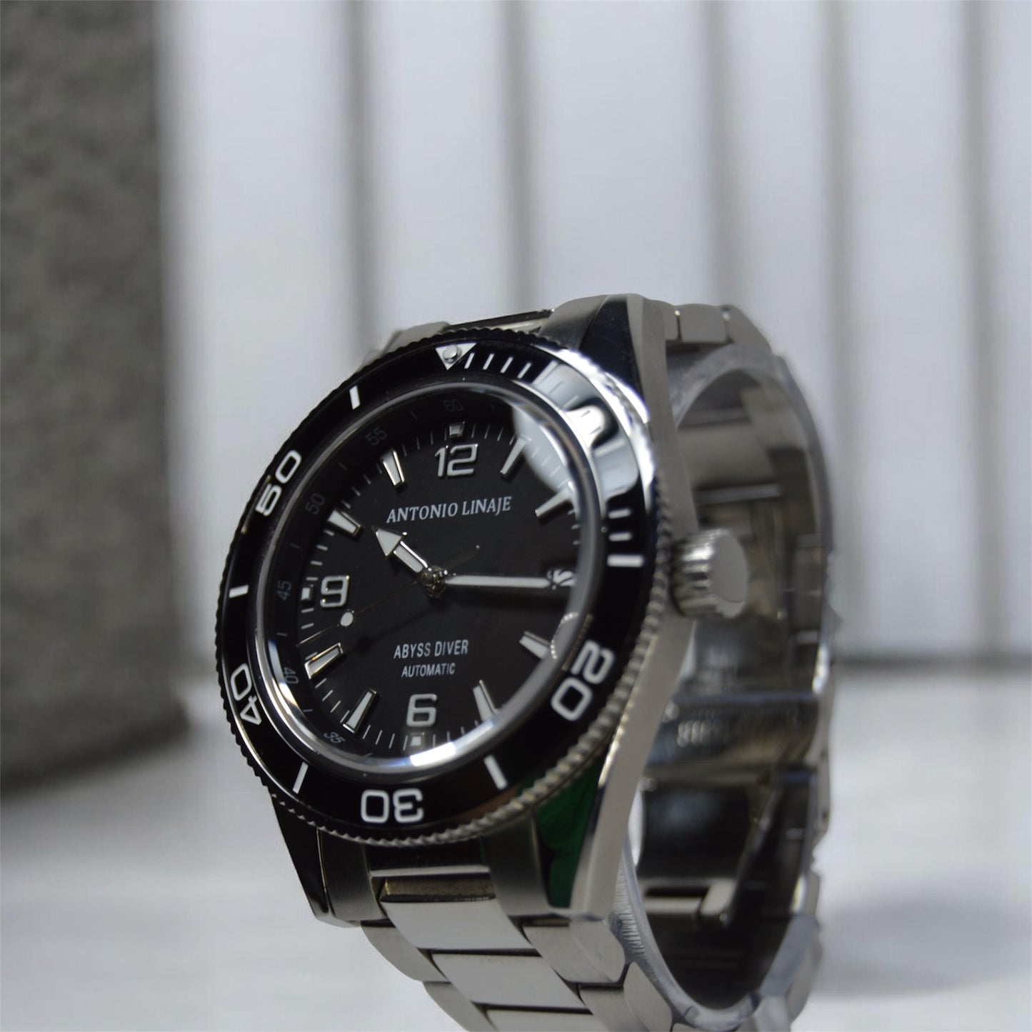 Abyss Diver Automatic
